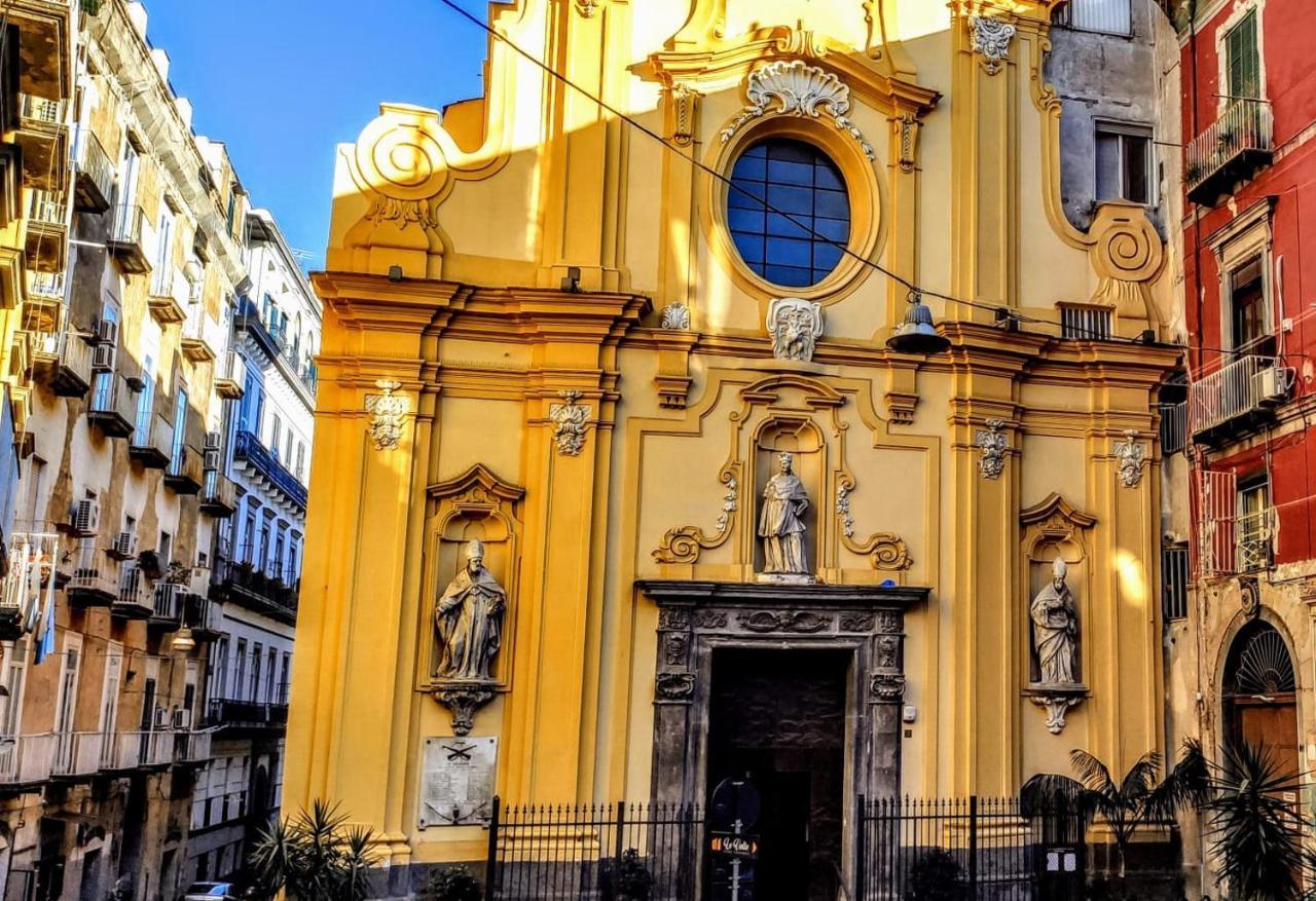 Apartmán Napoli Pop Chiaia Exteriér fotografie